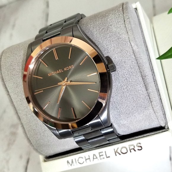 NWT MICHAEL KORS Men's Slim Runway Gunmetal Three-Hand Watch MK8576 - Picture 6 of 9